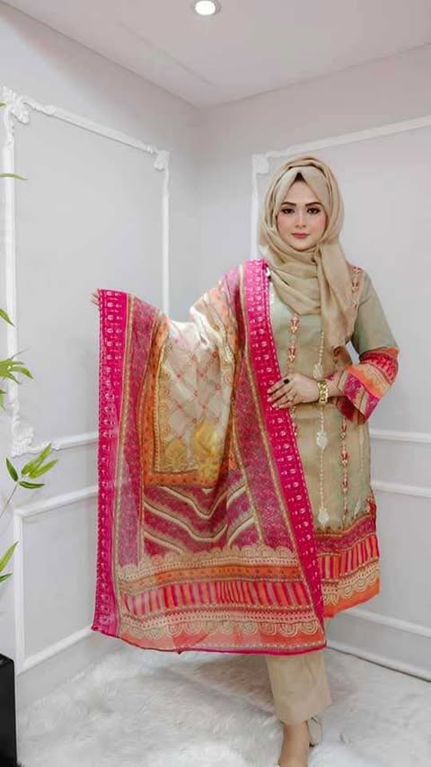 (tx)rewat bin sayeed (golden)