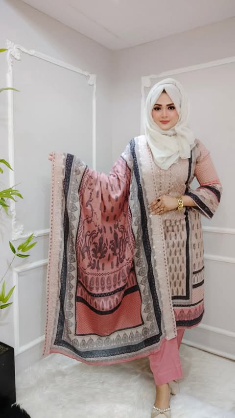 (m) rewat nude peach